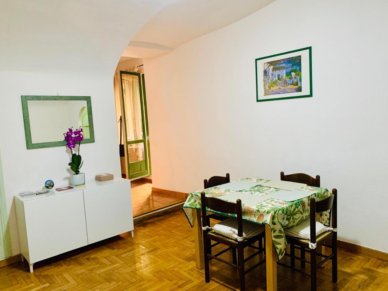 Vacanze Romane Colosseo Apartment Exteriör bild
